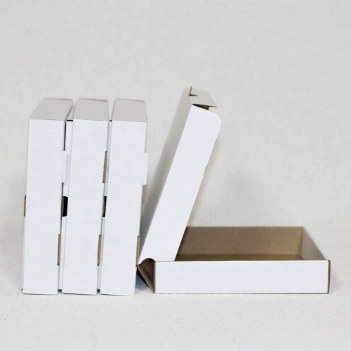 коробка самосборная гофро (16х16х3 см) цвет белый