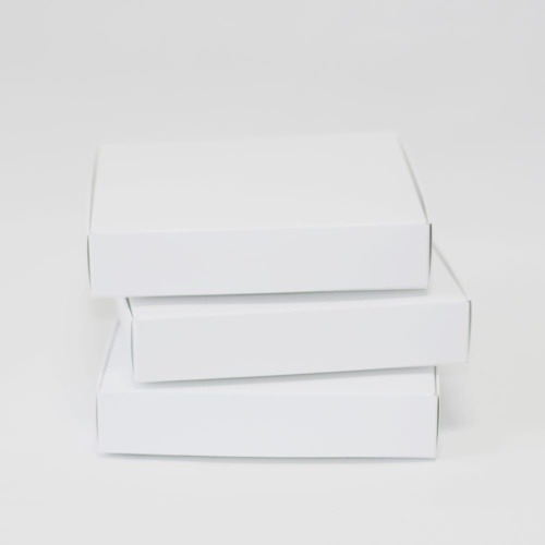 коробка самосборная гофро (20х20х4 см) цвет белый