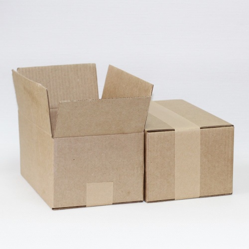 коробка четырехклапанная (24x15x11.5 см) цвет бурый